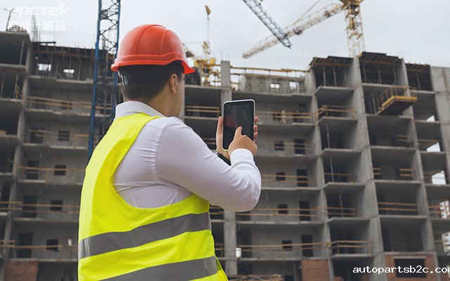 国产雷竞技官方网页版官工控主板赋能智能建造，更安全、高效、可靠(图1)