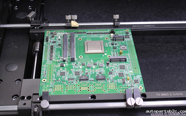 接口多样化：M-ITX国产主板的丰富连接性能