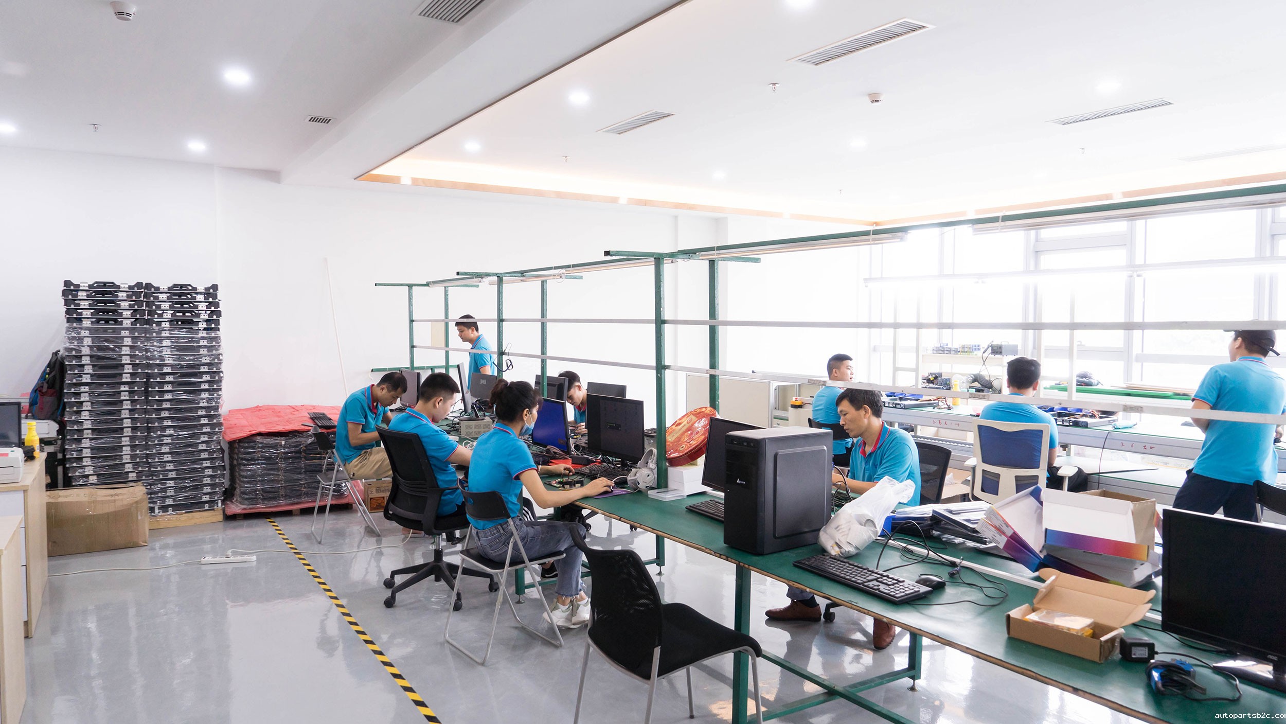 热烈祝贺广州百度雷竞技计算机喜迁新址 气象更新,砥砺前行