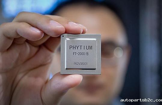 用国产CPU，让国产主板提升性能，助力当今科技行业的高效发展！