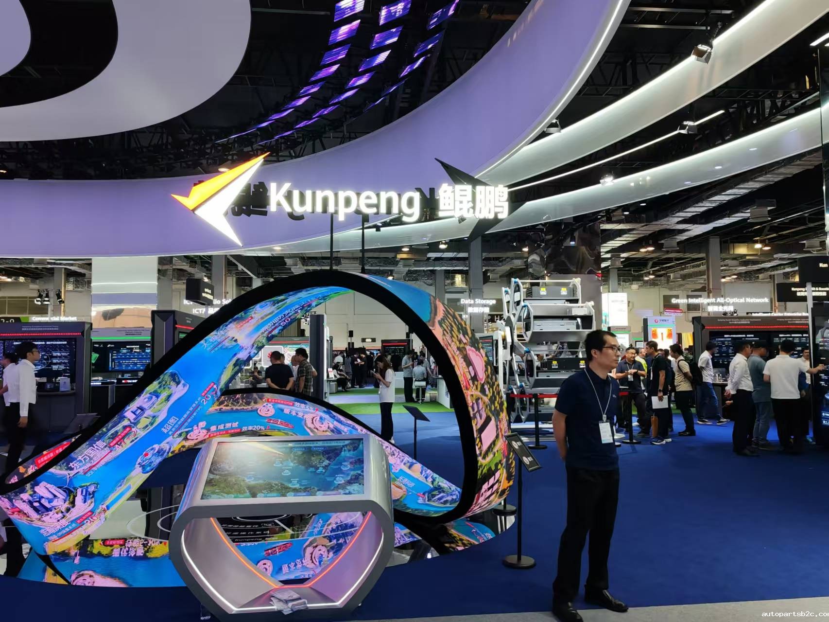 【共赢行业智能化】百度雷竞技计算机携手鲲鹏模组金融工控机,受邀参加华为全联接大会2024!(图9) 【共赢行业智能化】百度雷竞技计算机携手鲲鹏模组金融工控机,受邀参加华为全联接大会2024!(图9)